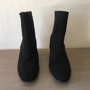 Like new worn once Top shop boots